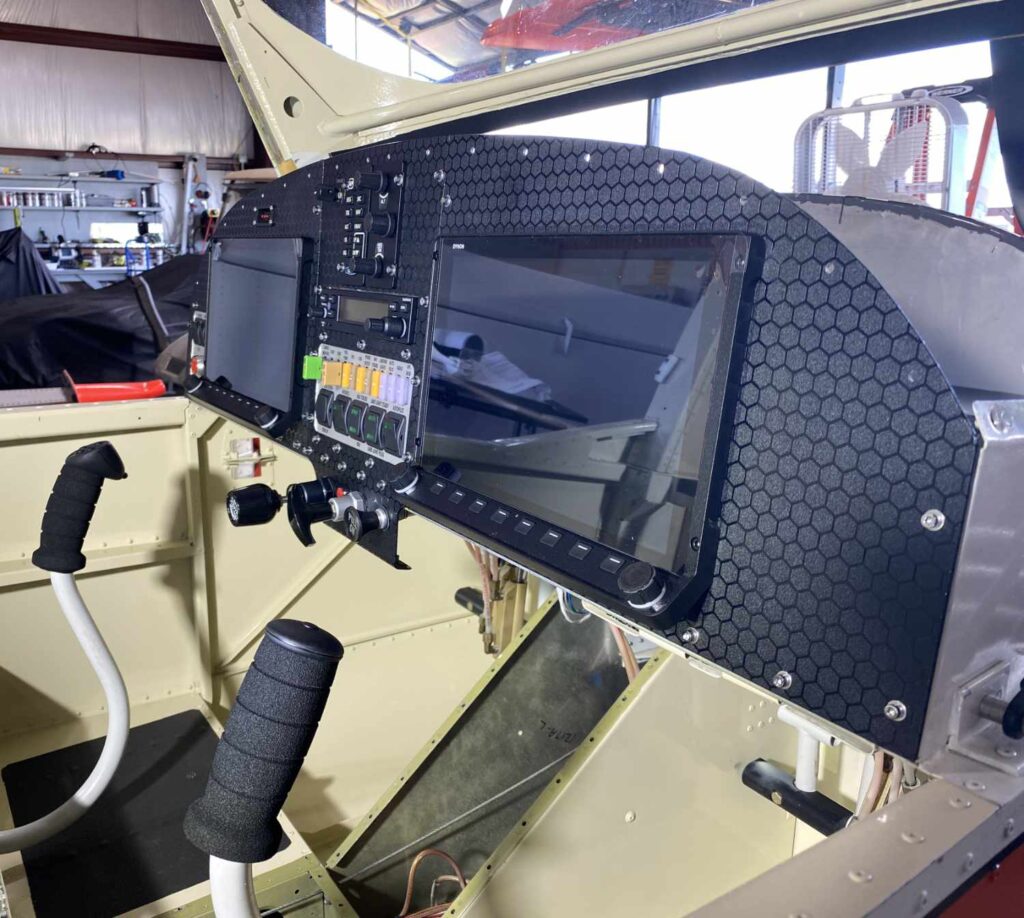 Right view of Dynon Avionics Dual Skyview HDX 10" screens in Van's RV-12